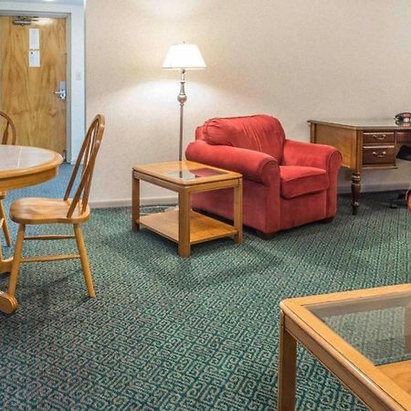 Quality Inn Royle Kittanning エクステリア 写真