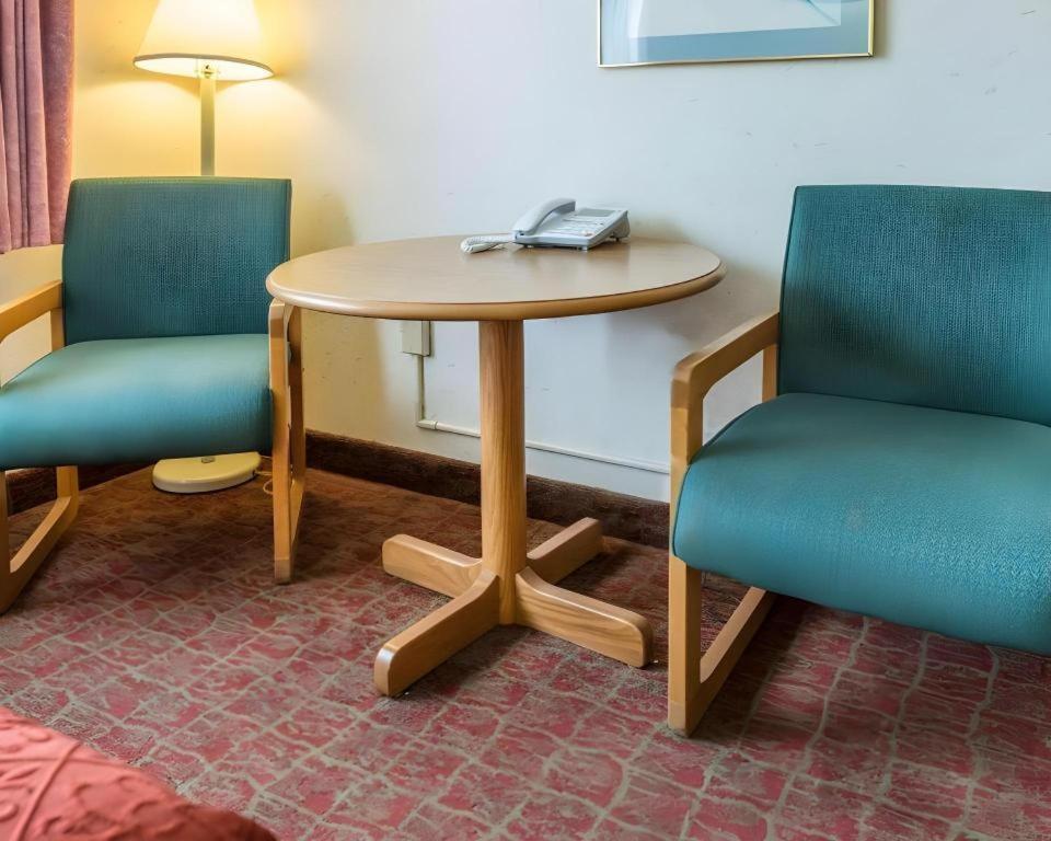 Quality Inn Royle Kittanning エクステリア 写真